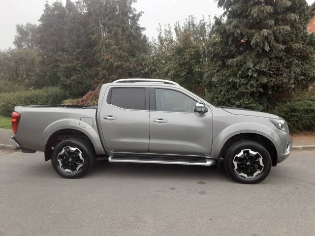 2021 Nissan Navara Double Cab Pick Up Tekna 2.3dCi 190 TT 4WD Auto