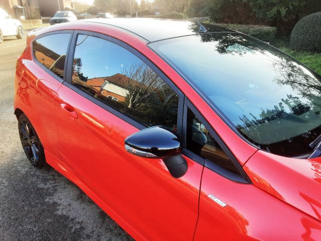 2017 Ford Fiesta 1.0 EcoBoost 140 ST-Line Red 3dr