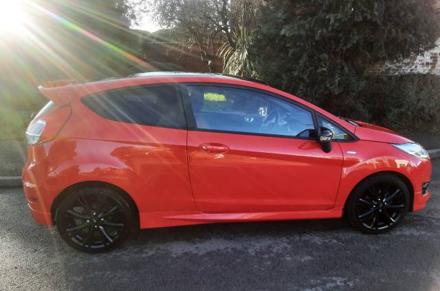 2017 Ford Fiesta 1.0 EcoBoost 140 ST-Line Red 3dr