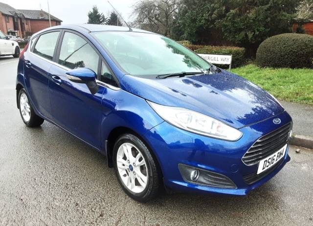 Ford Fiesta 1.0 EcoBoost Zetec 5dr Hatchback Petrol Blue