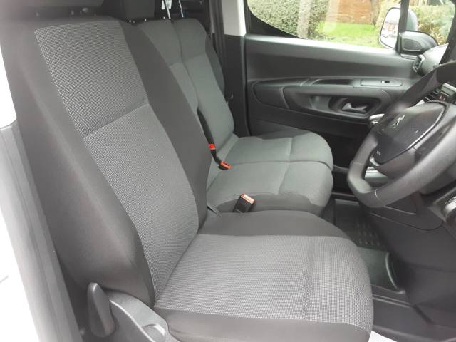 2024 Peugeot Partner 1000 1.5 BlueHDi 100 Professional Premium + Van