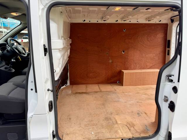 2021 Renault Trafic 2.0 SL30 ENERGY dCi 145 Business+ Van