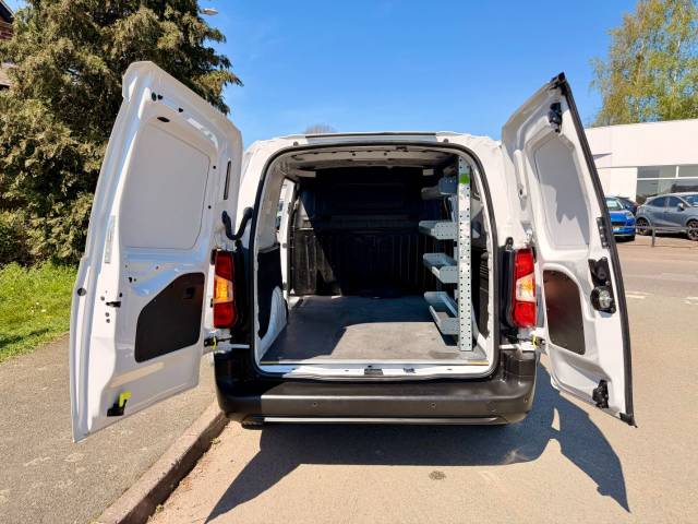 2022 Vauxhall Combo 1.5 COMBO 2300 DYNAMIC TD