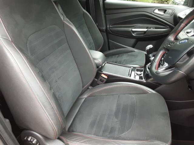 2019 Ford Kuga 2.0 TDCi ST-Line 5dr 2WD