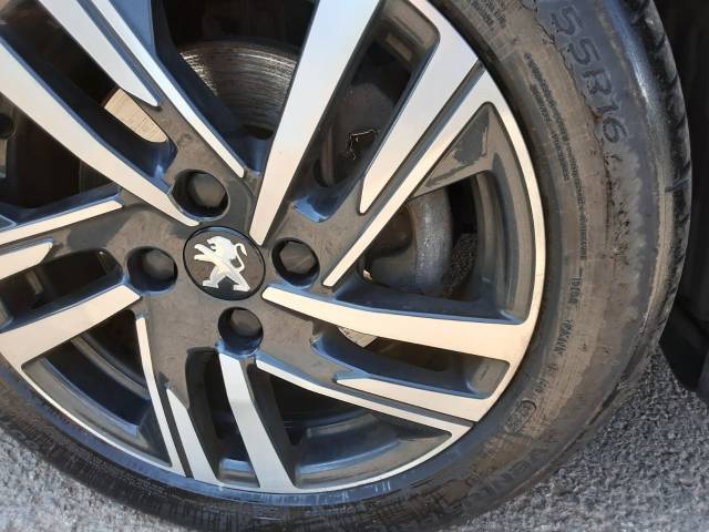 2023 Peugeot 208 1.2 PureTech 100 Active Premium + 5dr