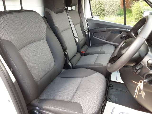 2023 Renault Trafic 2.0 SL30 Blue dCi 130 Advance Van