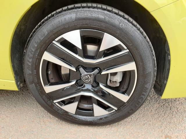 2024 Peugeot 208 1.2 PureTech 100 Allure 5dr