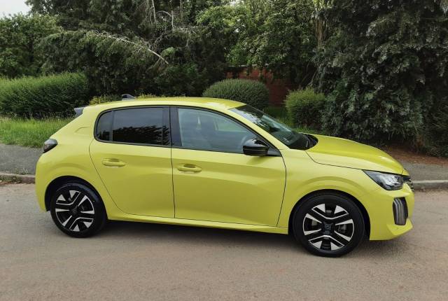 2024 Peugeot 208 1.2 PureTech 100 Allure 5dr