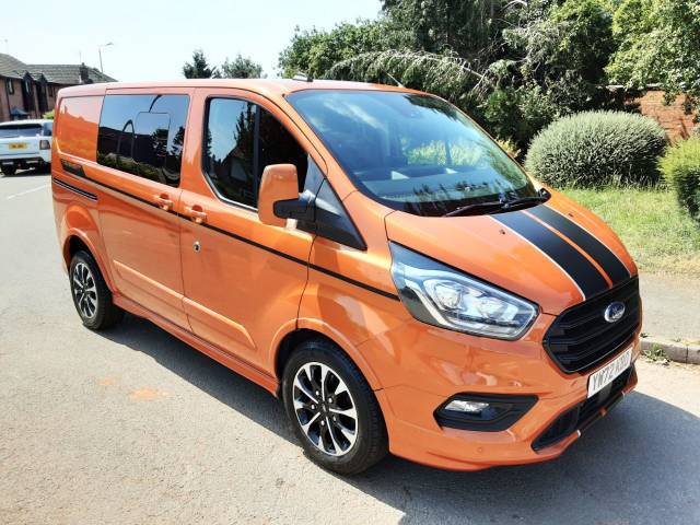 Ford Transit Custom 2.0 EcoBlue 170PS Low Roof D/Cab Sport Van Panel Van Diesel Orange