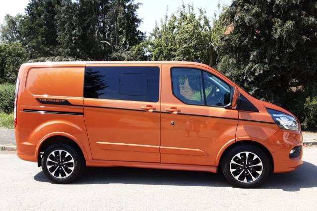 2023 Ford Transit Custom 2.0 EcoBlue 170PS Low Roof D/Cab Sport Van