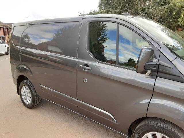 2022 Ford Transit Custom 2.0 EcoBlue 130PS Low Roof Limited Van