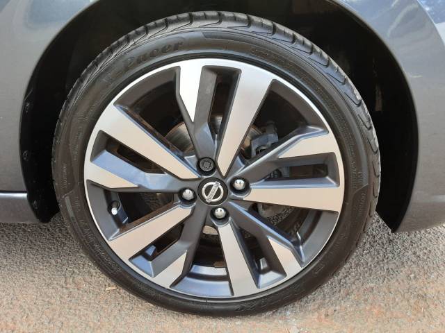 2017 Nissan Micra 0.9 IG-T Tekna 5dr