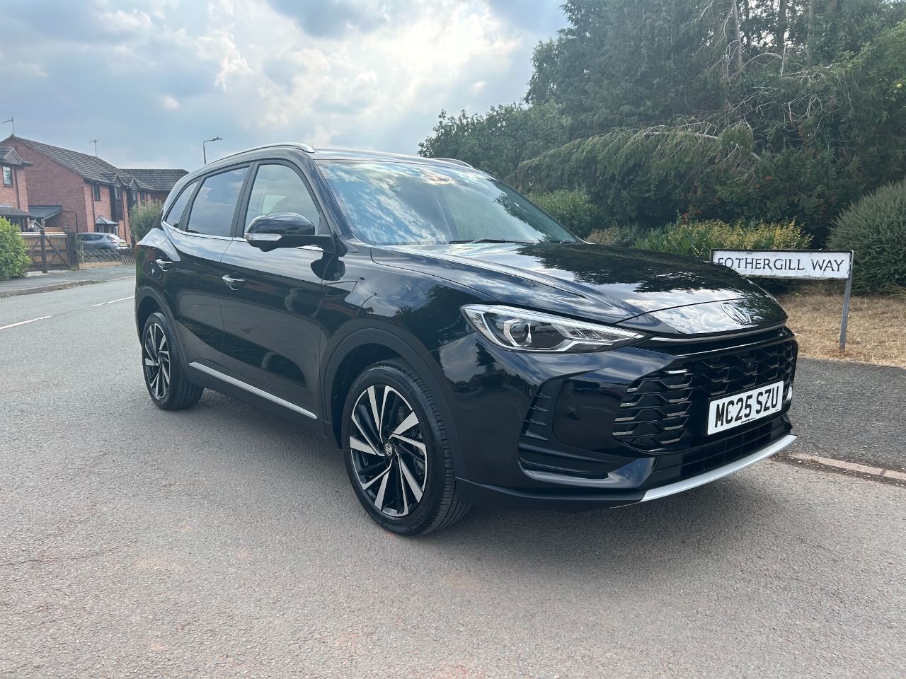 2025 MG Motor UK ZS