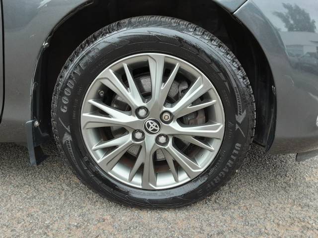 2018 Toyota Yaris 1.5 Hybrid Icon 5dr CVT
